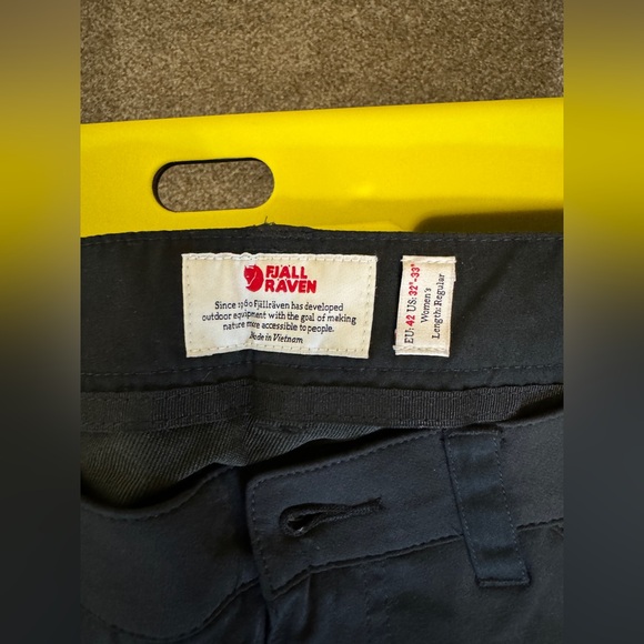 Fjallraven Nikka Trousers Curved Fit Black Pants - Picture 10 of 11